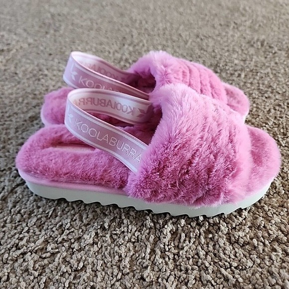 Kids Pink Koolaburra by Ugg Fur Sandals Size 3 Style #1113931 - Picture 1 of 6